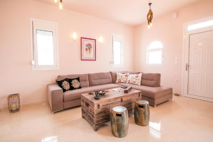Villa Regina - Double Pool Paradise *